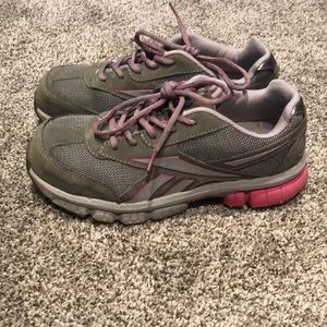Reebok steel toed tennis shoes